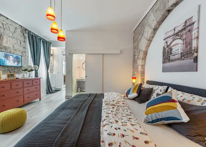 Porta D'oro 게스트하우스 4*